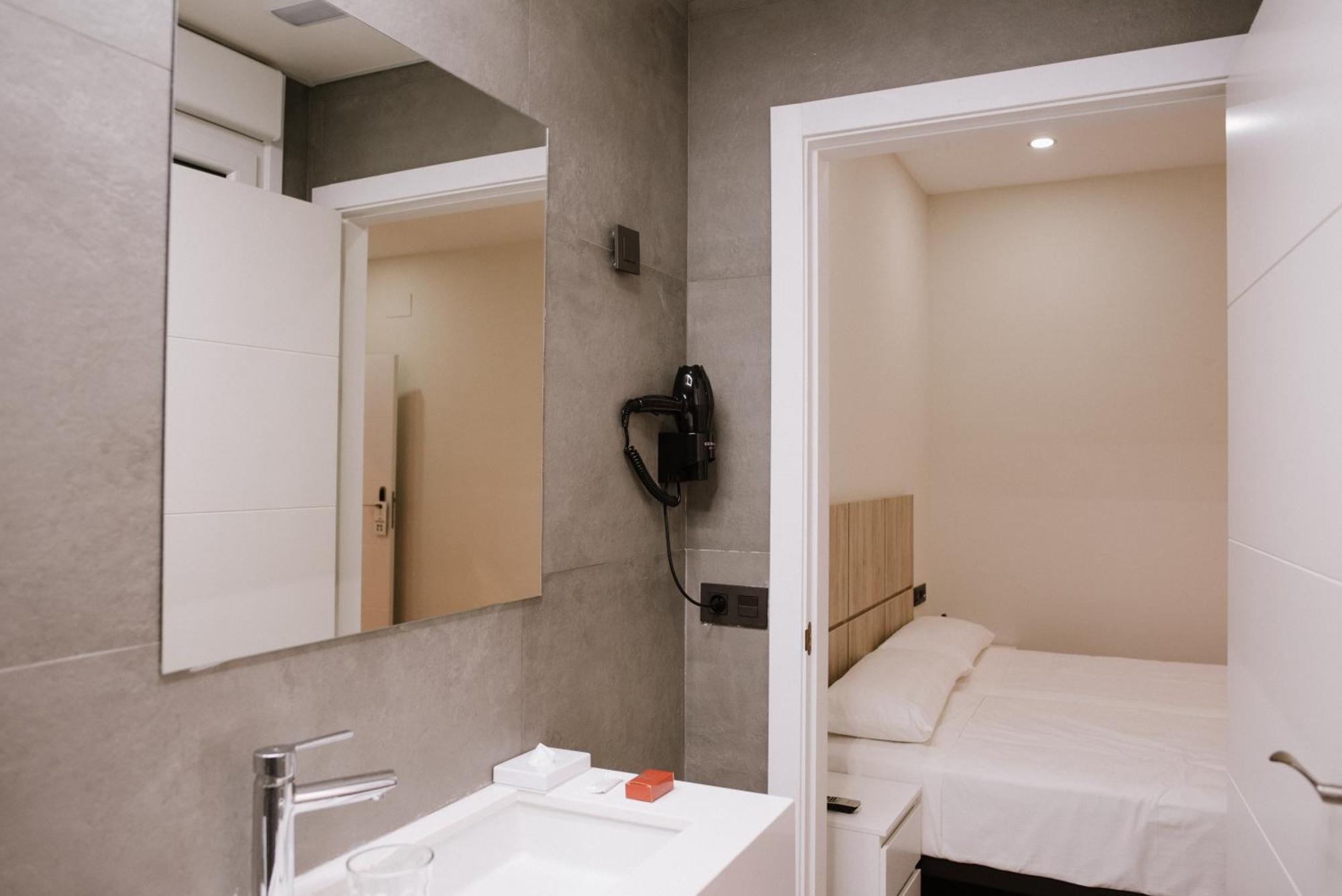 Hotel Melilla Centro Екстер'єр фото
